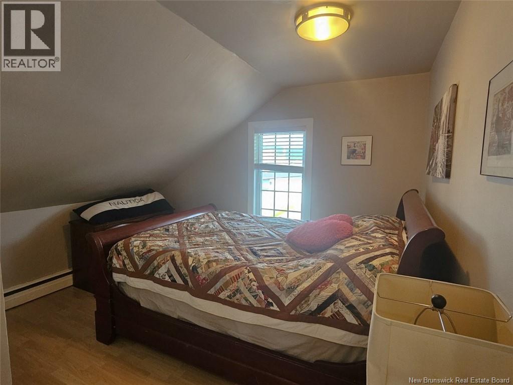 11 33rd Avenue Property Photo 17