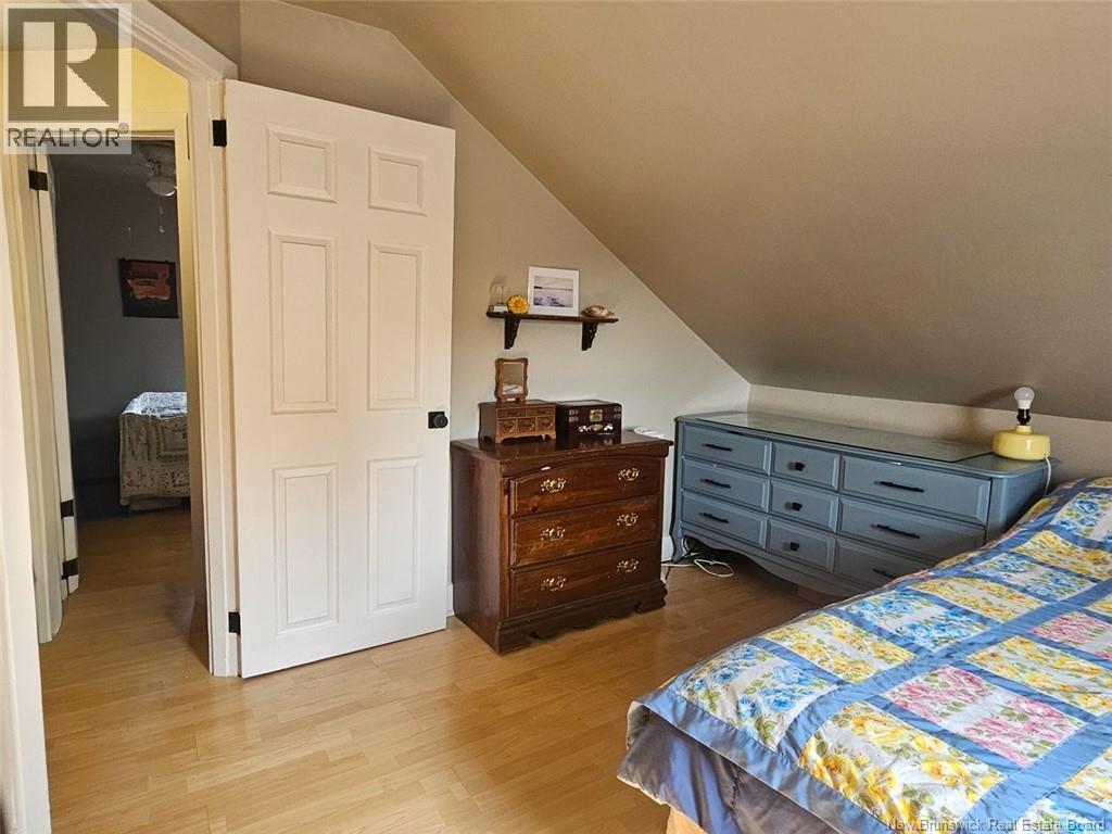 11 33rd Avenue Property Photo 21