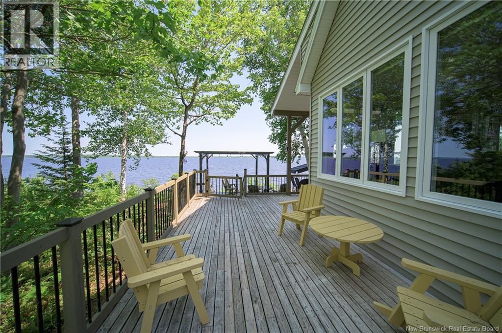 72 Cottage Road Property Photo 10