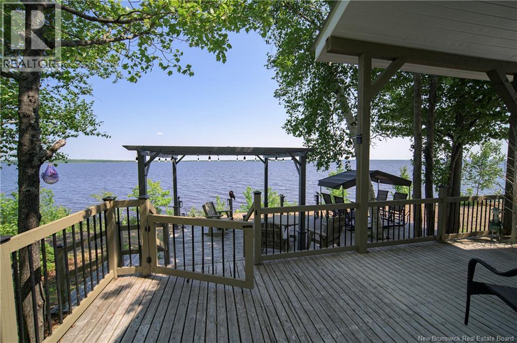 72 Cottage Road Property Photo 11