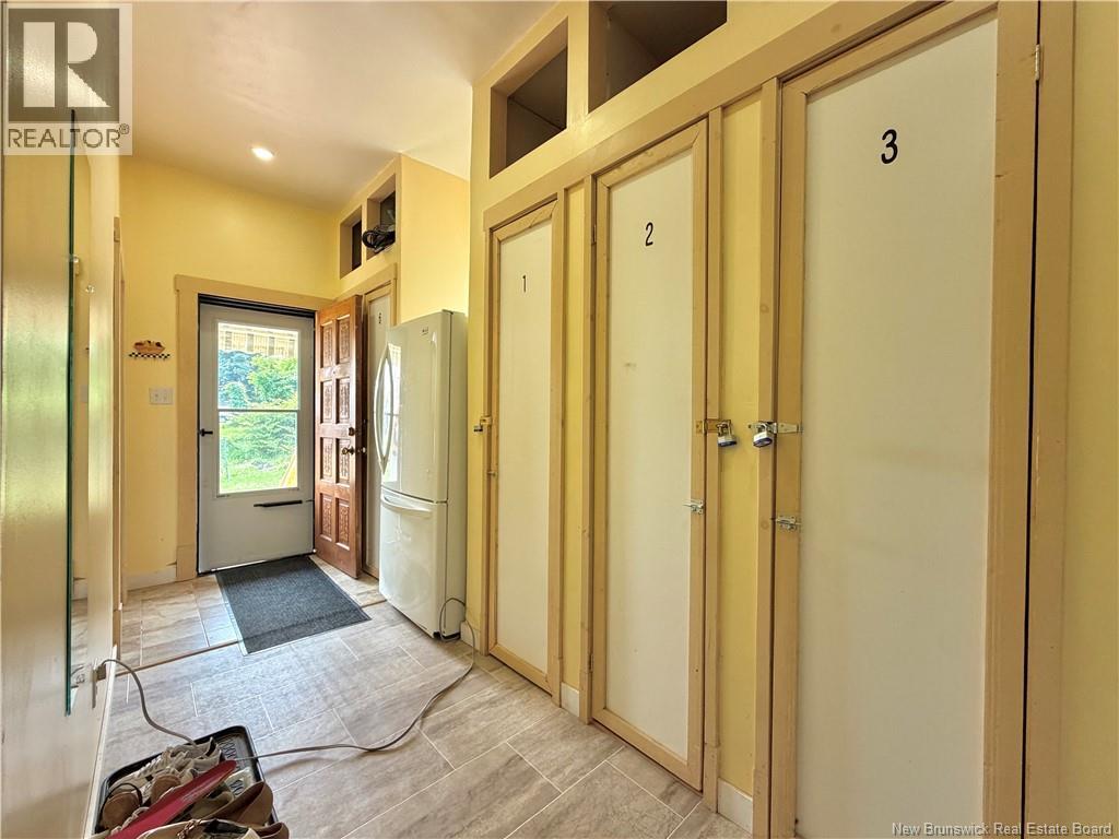 539 Queen St Property Photo 19