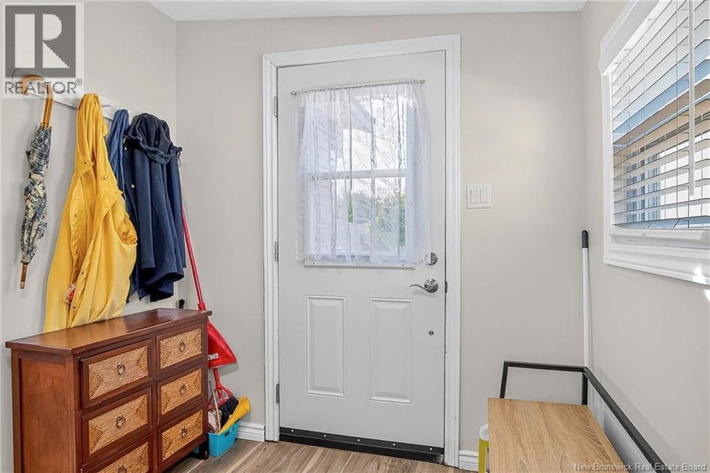 30 Violet Street Property Photo 5