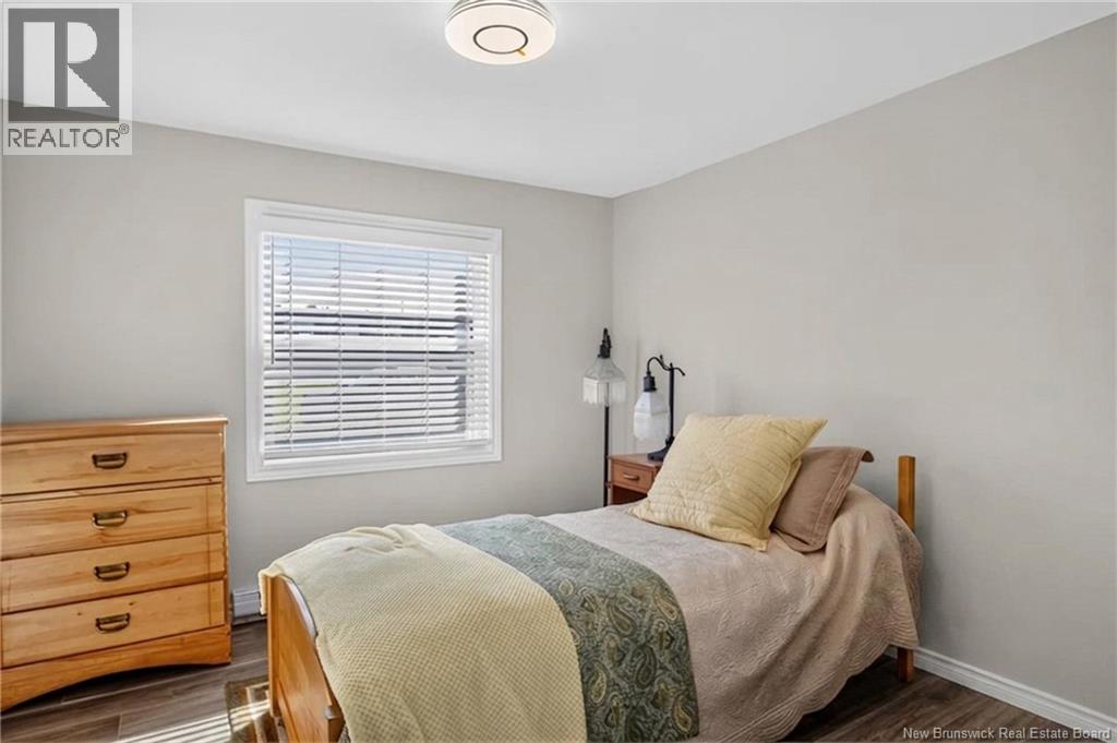 30 Violet Street Property Photo 14