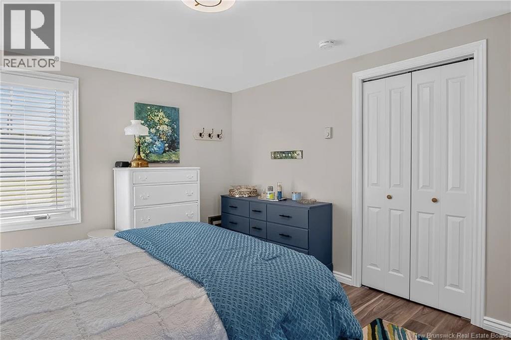 30 Violet Street Property Photo 16
