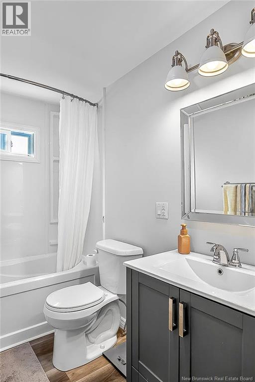 30 Violet Street Property Photo 18