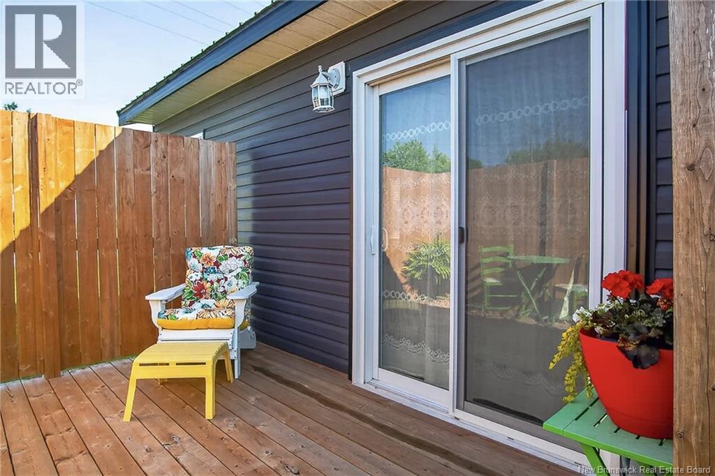 30 Violet Street Property Photo 22