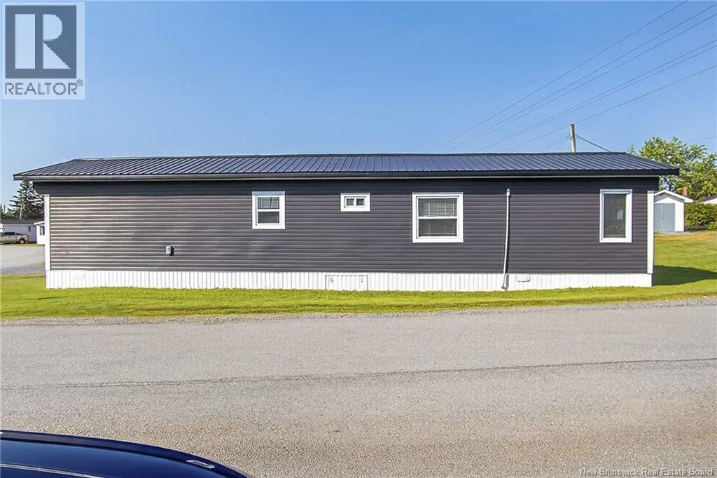 30 Violet Street Property Photo 23