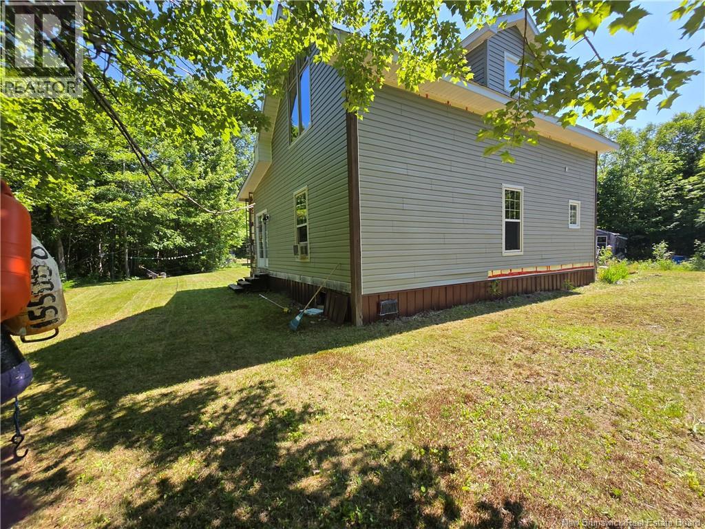 230 Wilson Point Property Photo 3