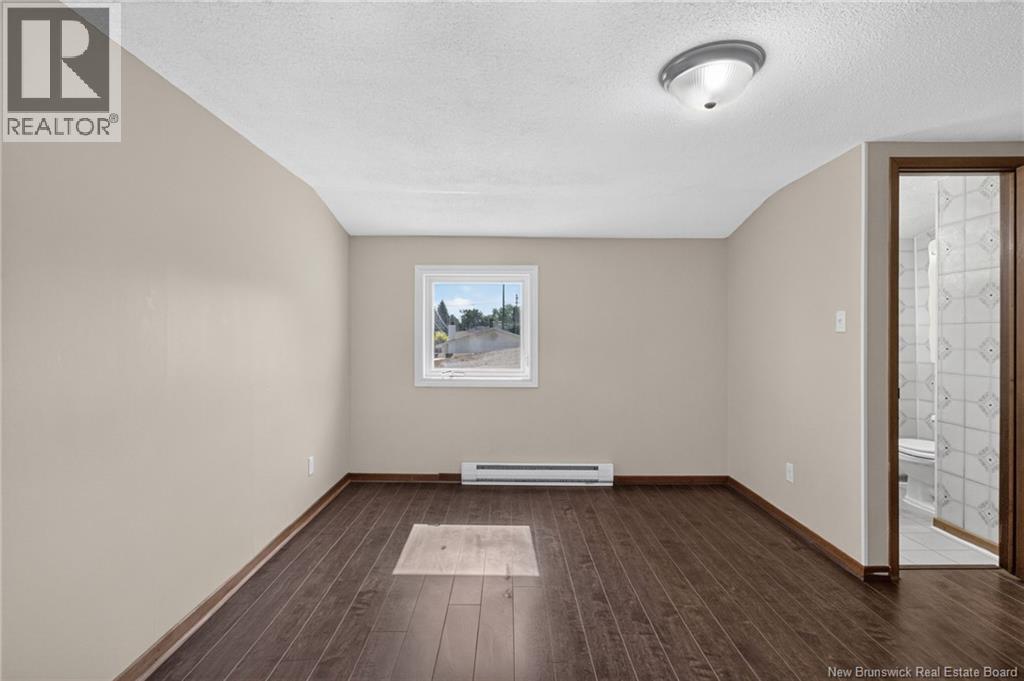 18 Atkinson Avenue Property Photo 27