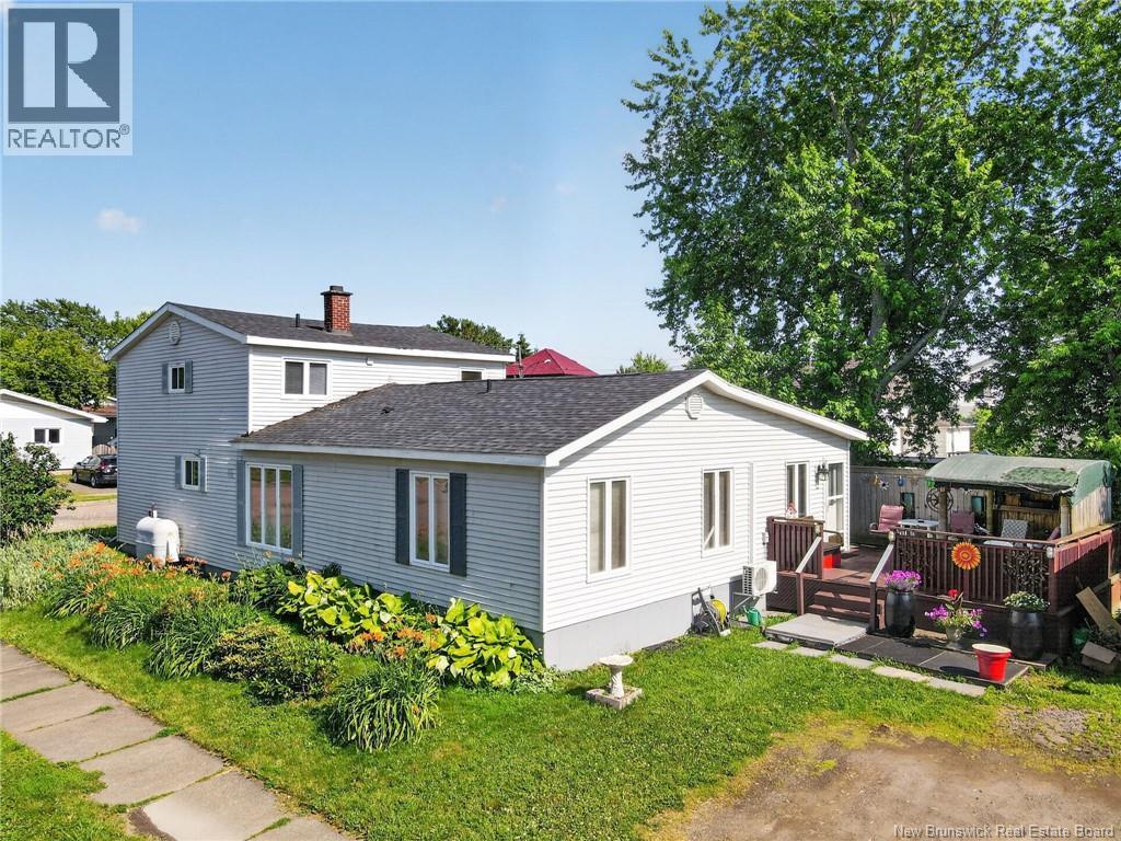 18 Atkinson Avenue Property Photo 41