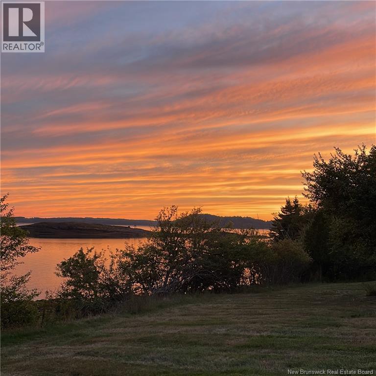 280 Holts Point Road Property Photo 42
