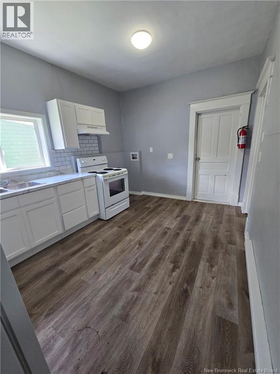 57 Newman Street Property Photo 11