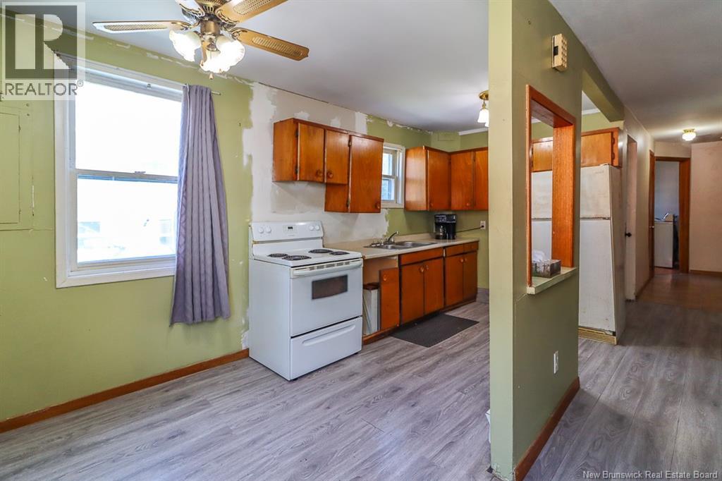 304 Carmarthen Street Property Photo 5
