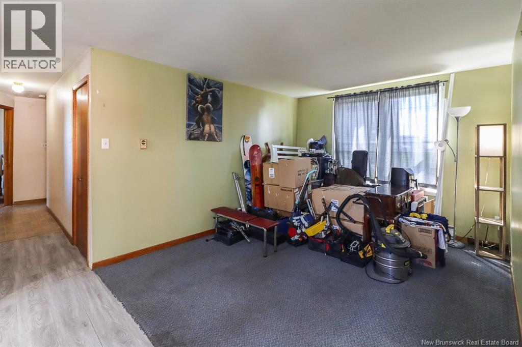 304 Carmarthen Street Property Photo 9
