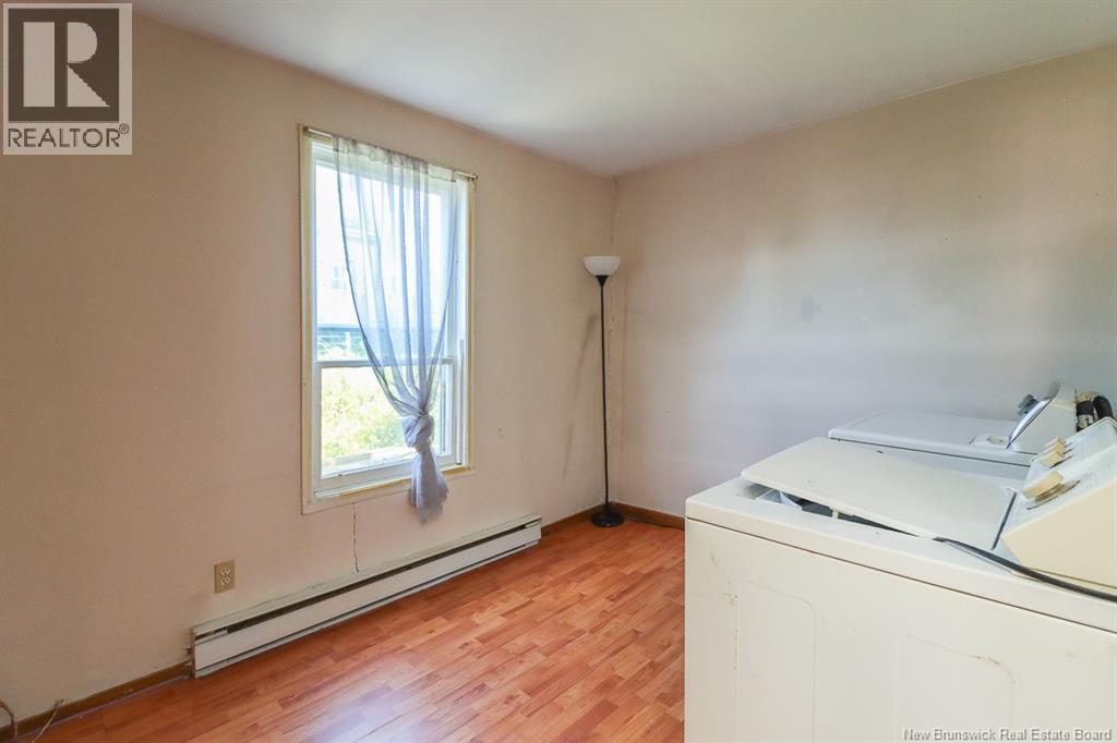 304 Carmarthen Street Property Photo 10