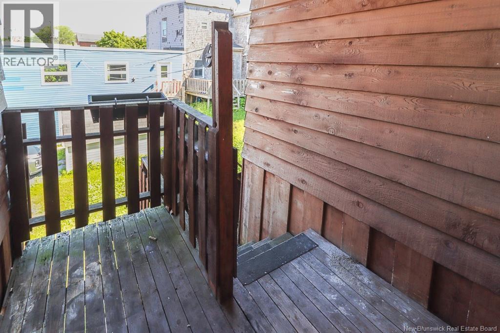 304 Carmarthen Street Property Photo 19