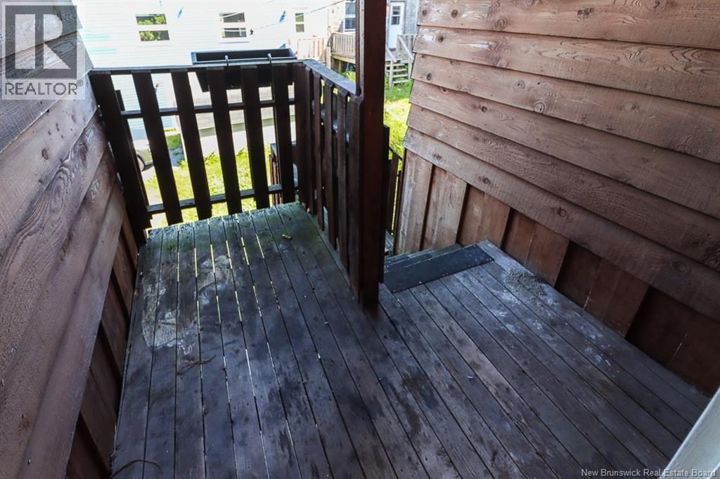 304 Carmarthen Street Property Photo 29