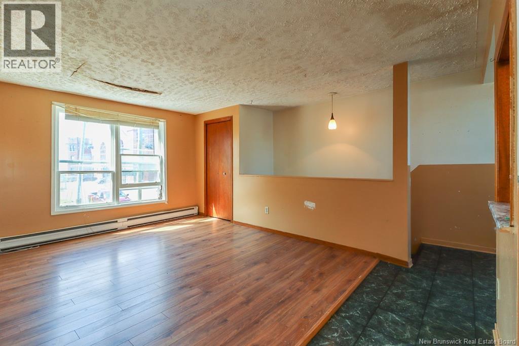 304 Carmarthen Street Property Photo 22