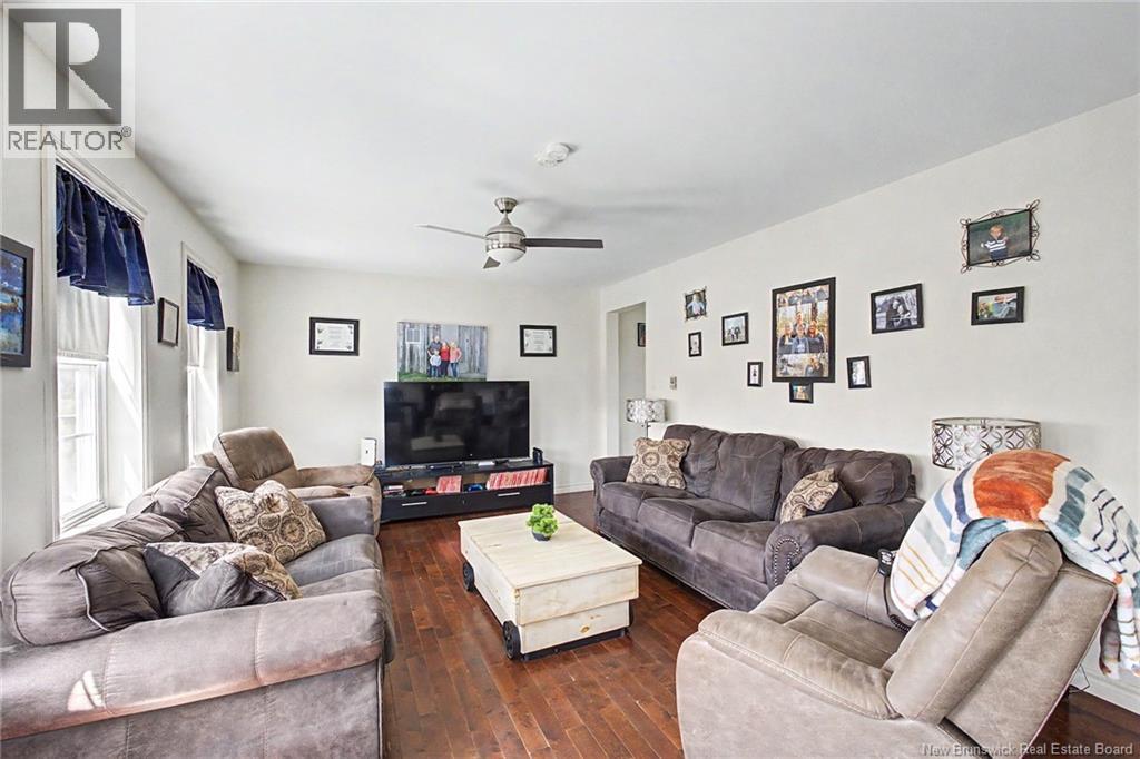 225 Jamieson Road Property Photo 14