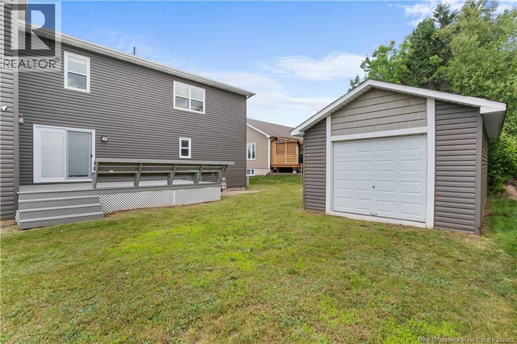 10 Yves Court Property Photo 42