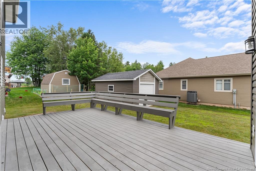 10 Yves Court Property Photo 44
