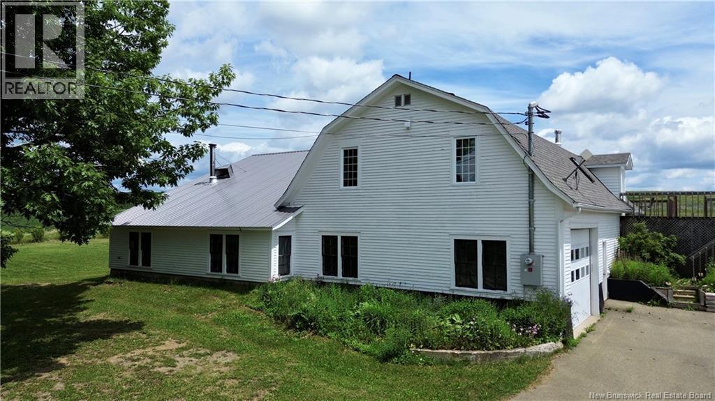480 North View Road Property Photo 7