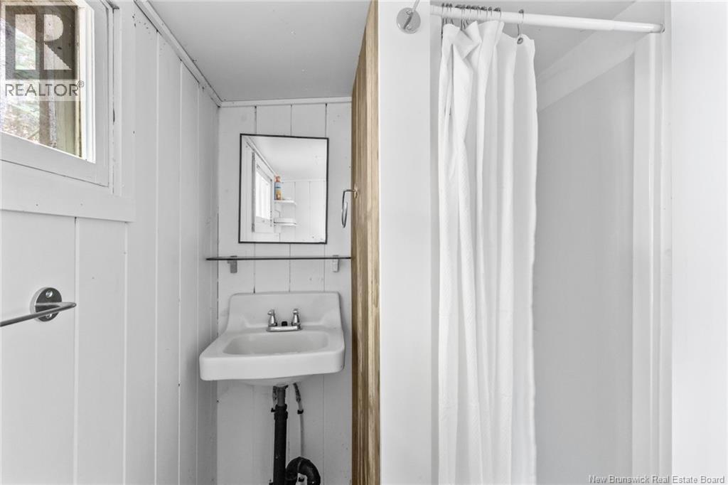 1403 Storeytown Road Property Photo 11