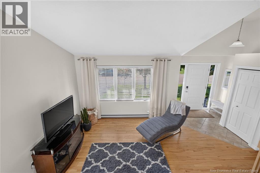 82 Des Bouleaux Crescent Property Photo 19