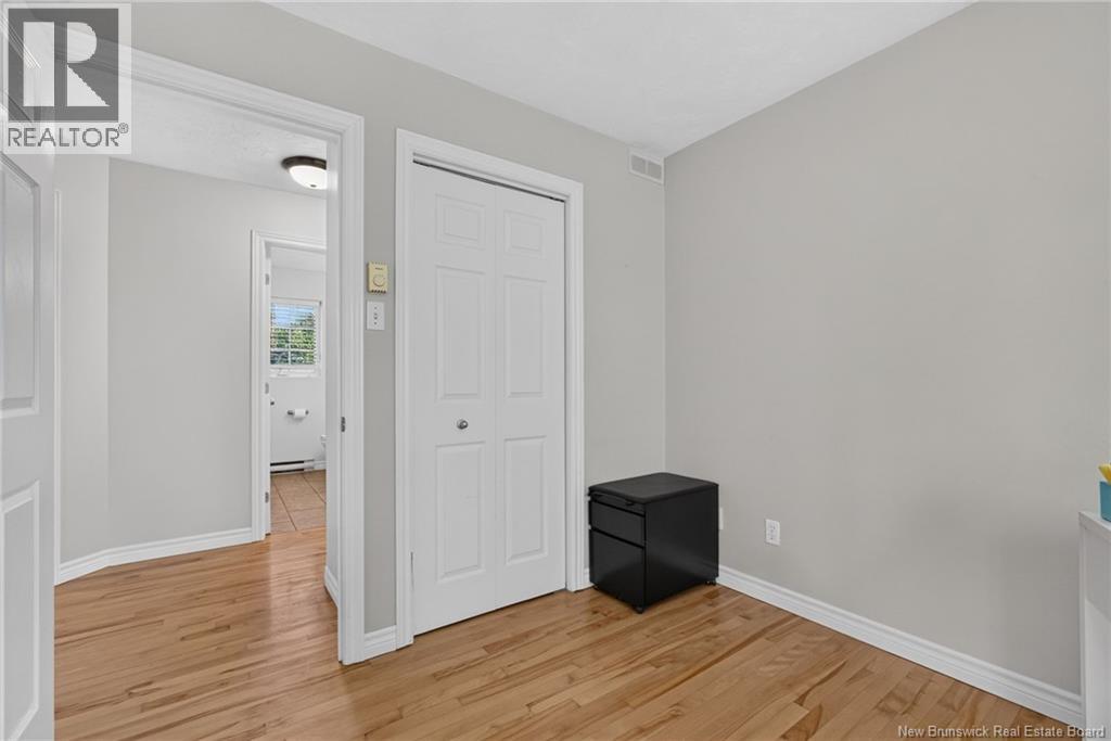 82 Des Bouleaux Crescent Property Photo 25