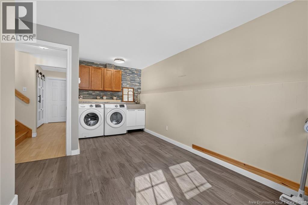82 Des Bouleaux Crescent Property Photo 34