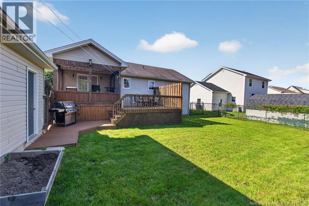 82 Des Bouleaux Crescent Property Photo 46