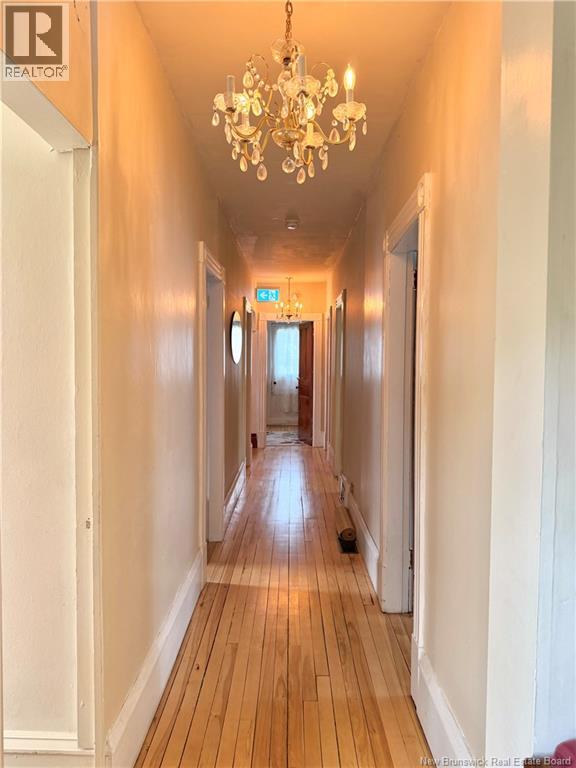539 Queen St Property Photo 21