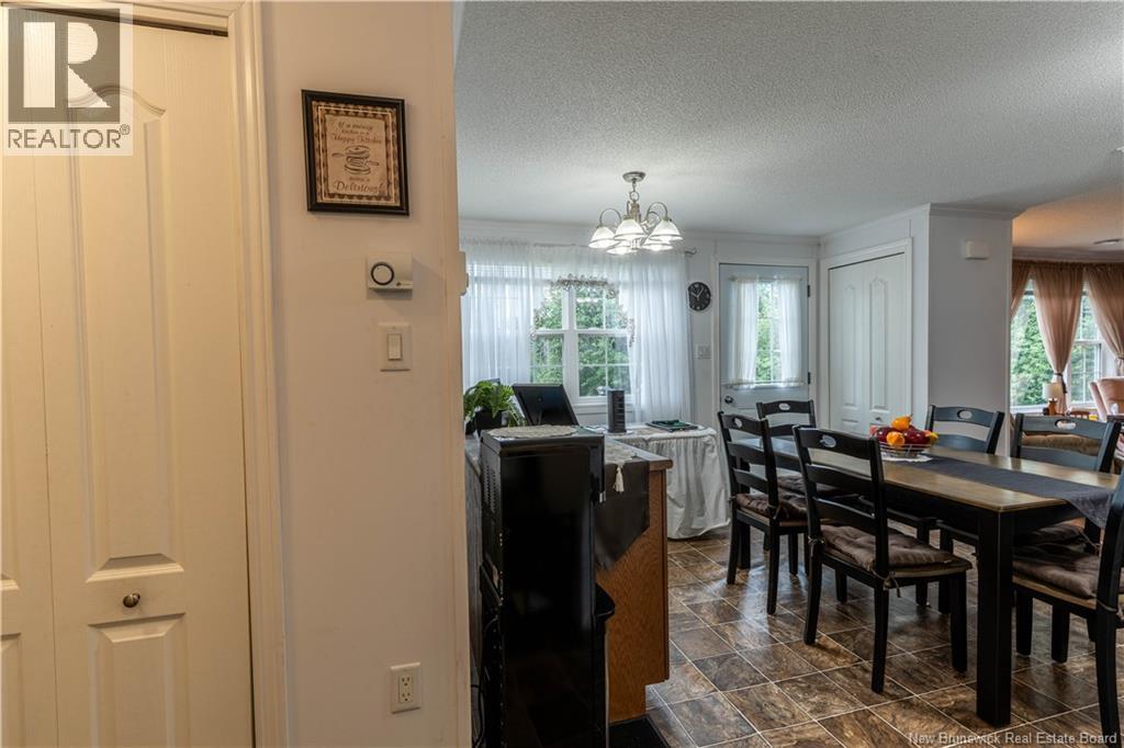 88 Mclaggan Drive Property Photo 3