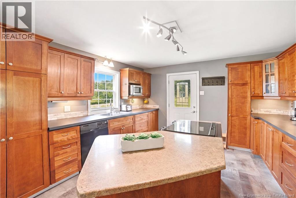 230 Collette Road Property Photo 2