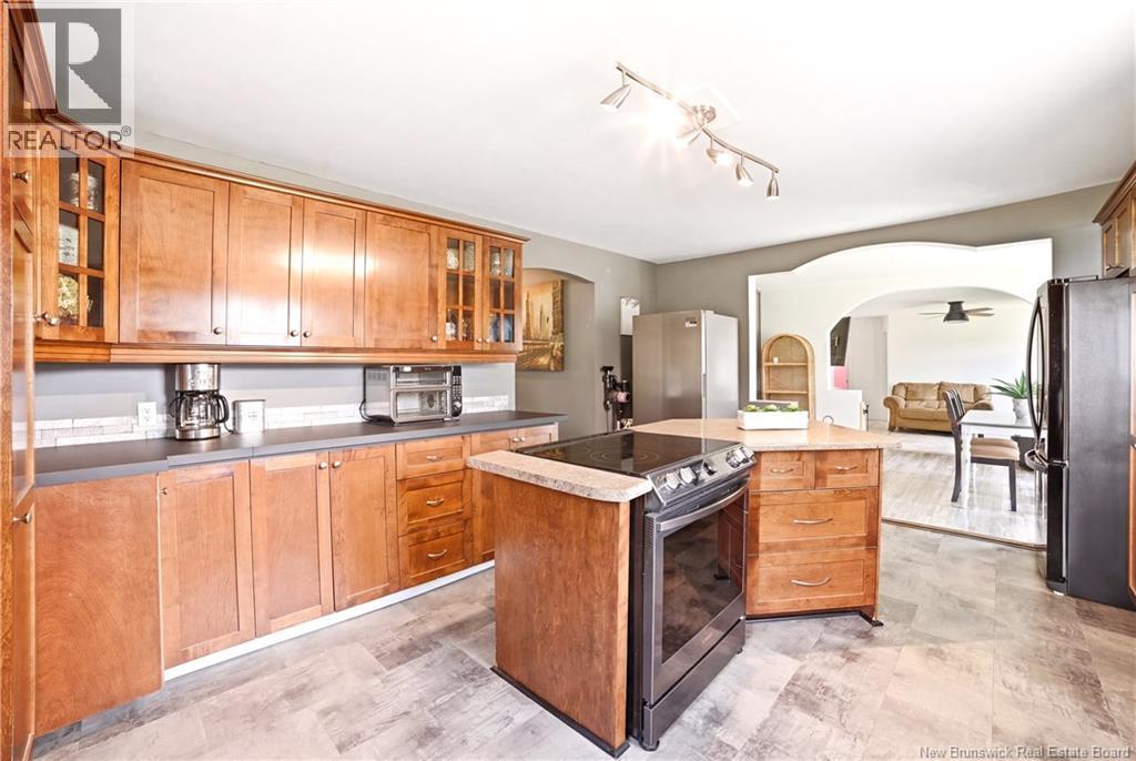 230 Collette Road Property Photo 3