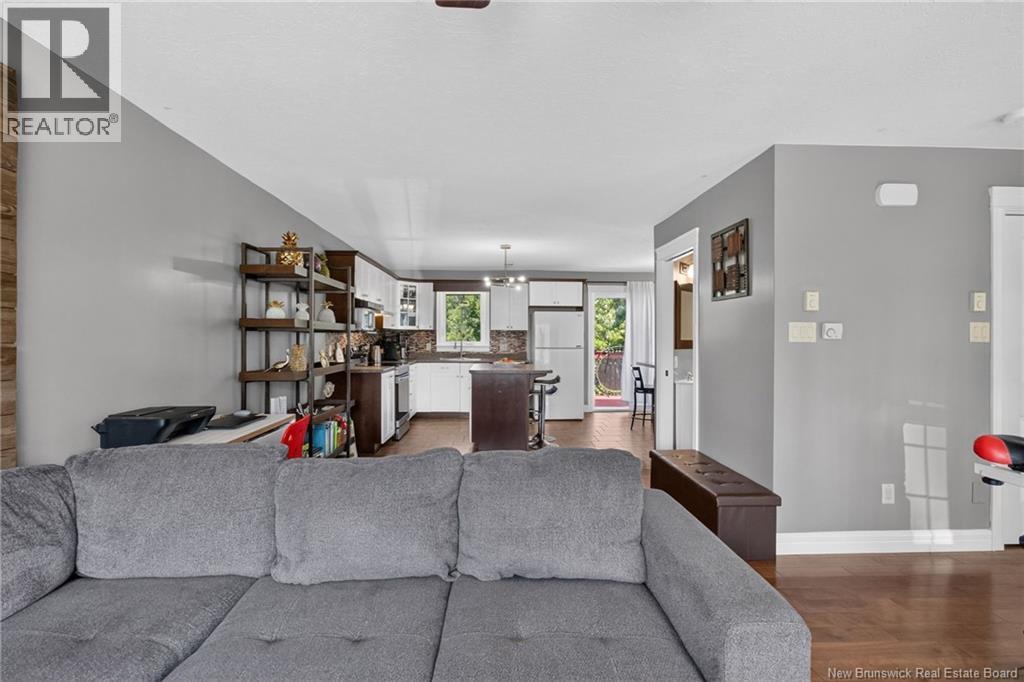 100 Belle Foret Street Property Photo 10