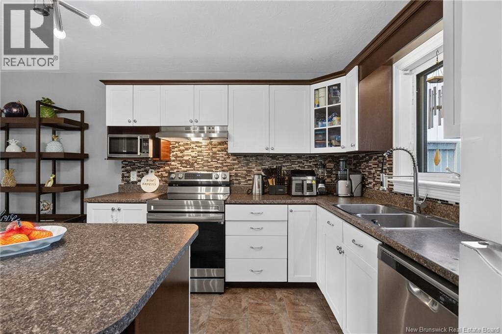 100 Belle Foret Street Property Photo 16