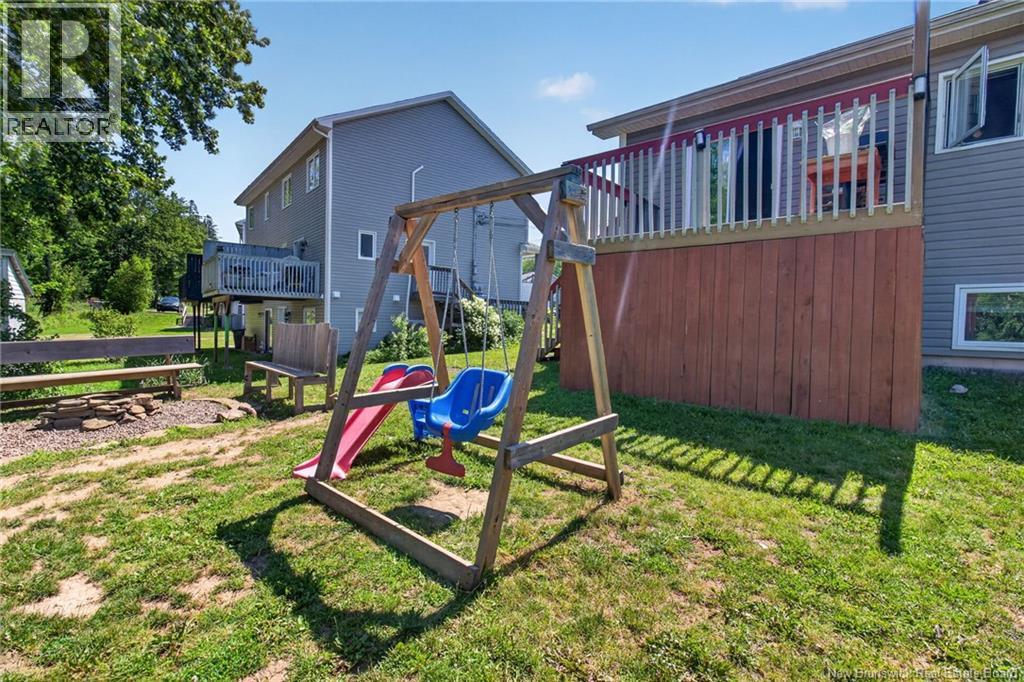 100 Belle Foret Street Property Photo 37