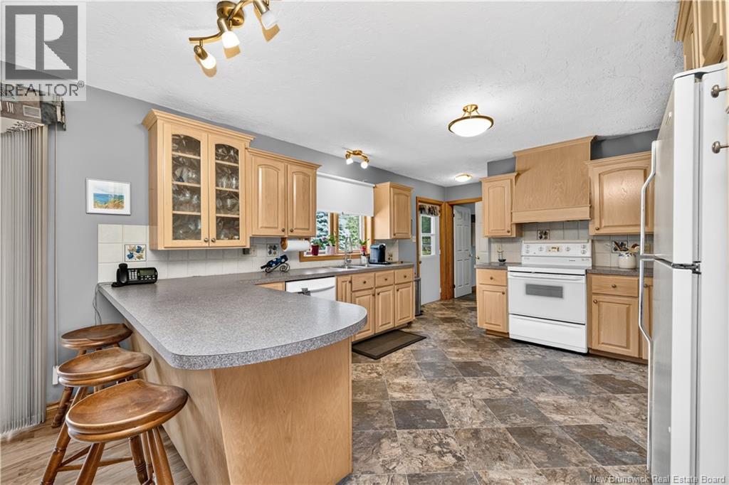 330 Vanier Street Property Photo 17