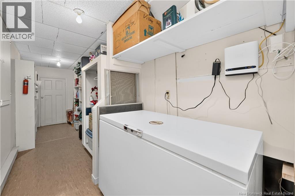 330 Vanier Street Property Photo 33