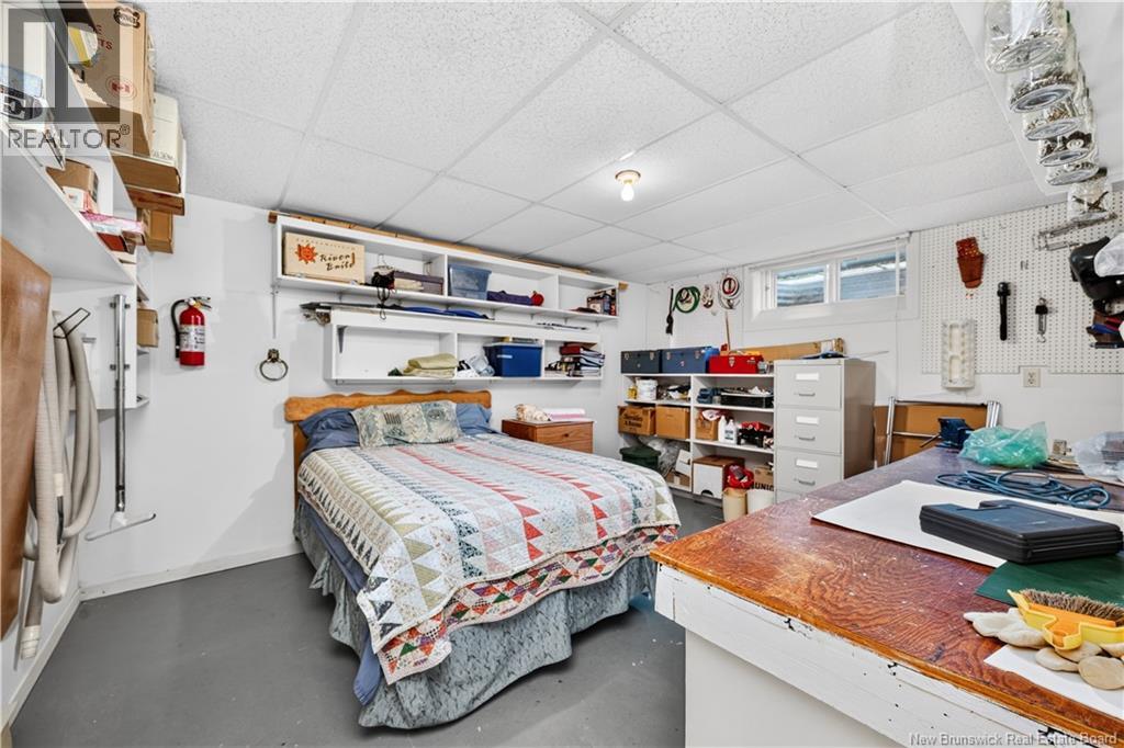 330 Vanier Street Property Photo 37