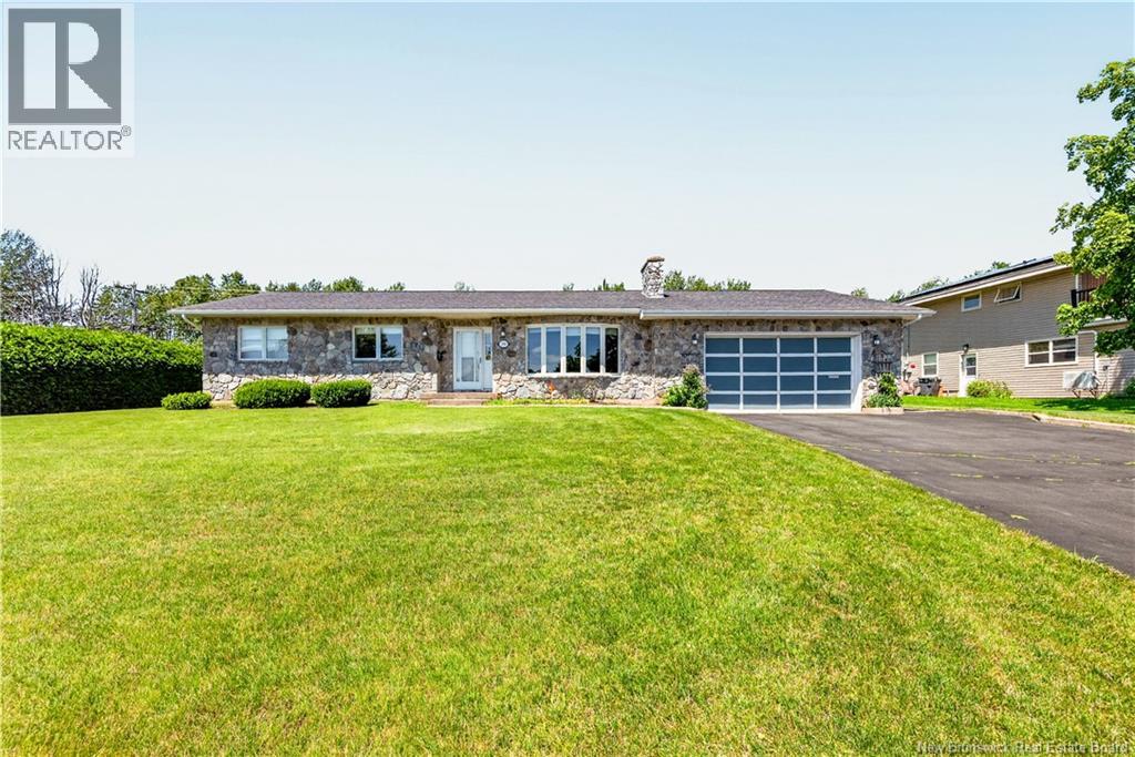 330 Vanier Street Property Photo 49