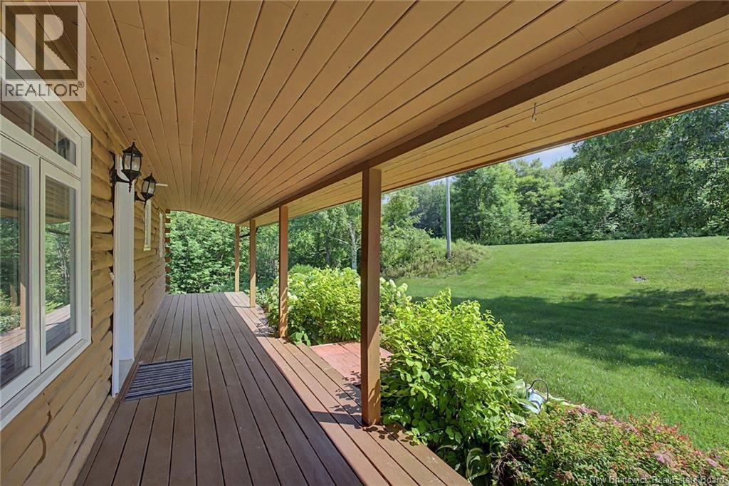 11 Ritchie Road Property Photo 17