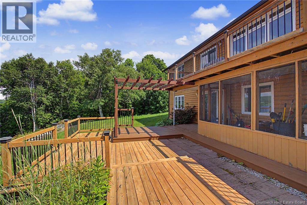 11 Ritchie Road Property Photo 46
