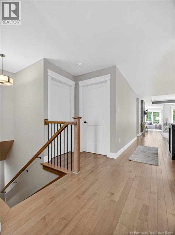 24 Rosenburg Property Photo 4