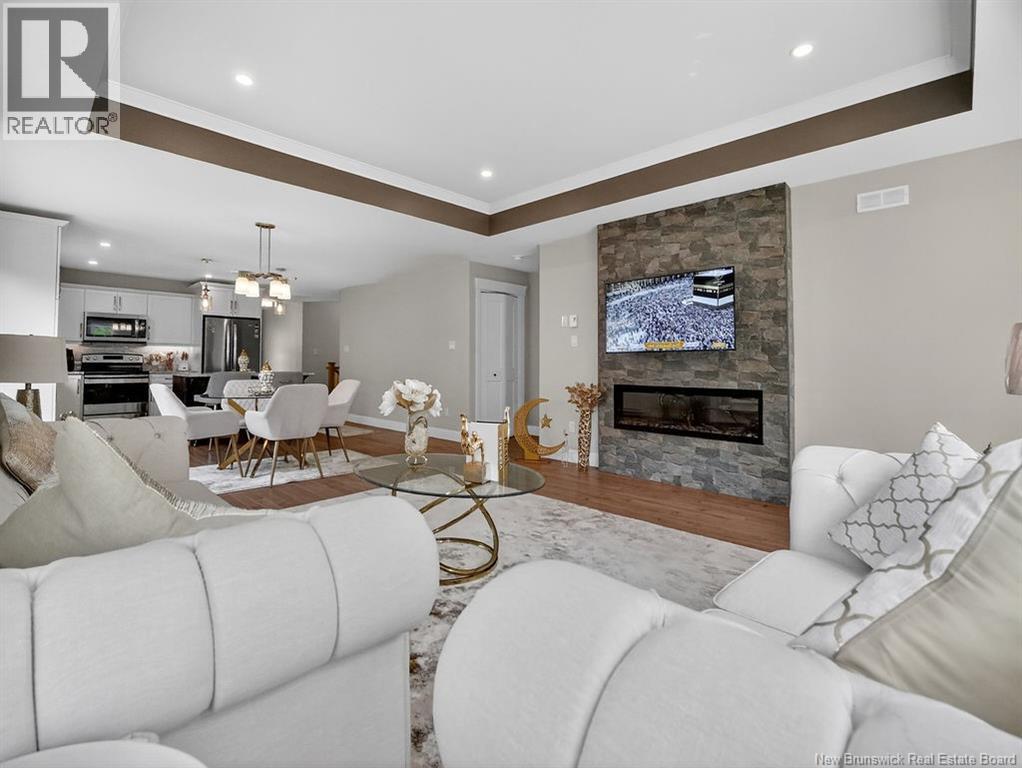24 Rosenburg Property Photo 16