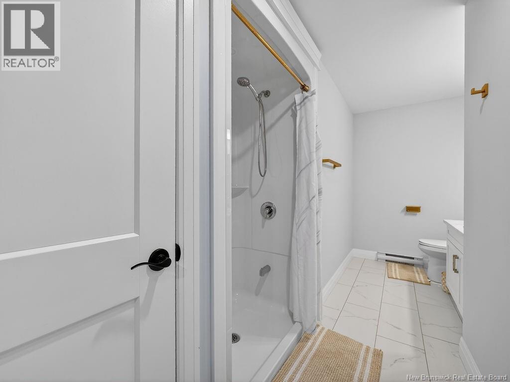 24 Rosenburg Property Photo 32