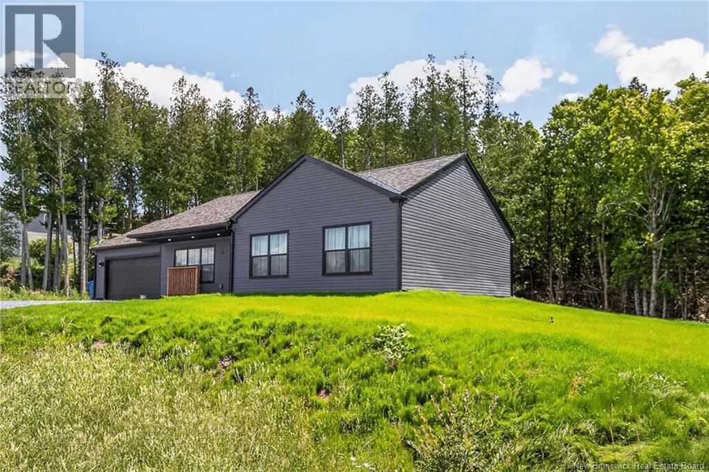 9 Greystone Drive Property Photo 3