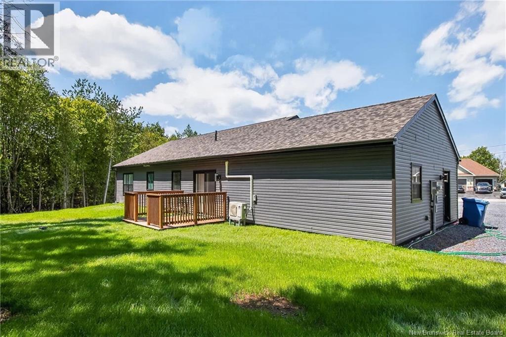9 Greystone Drive Property Photo 5