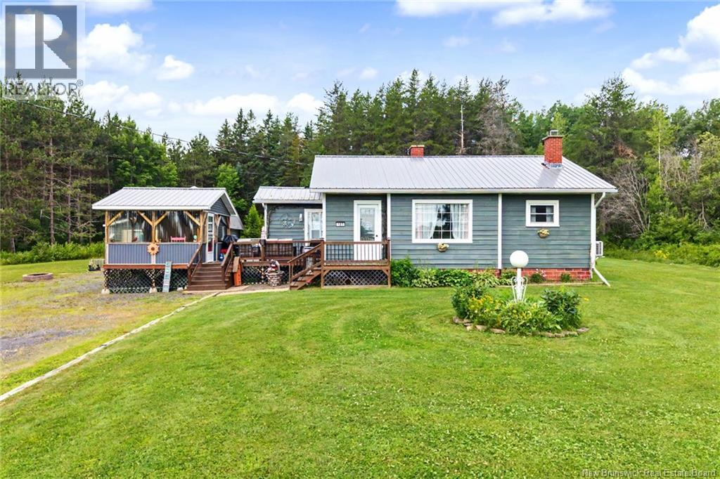 183 Lilloett Drive Property Photo 1